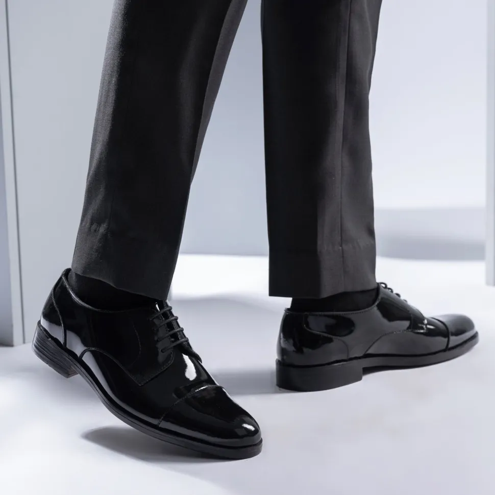 Attorney Derby Black Patent Leather Shoes