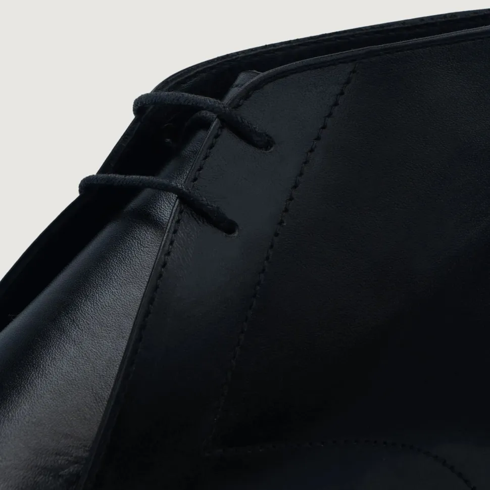 Corry Chukka Black Leather Boots