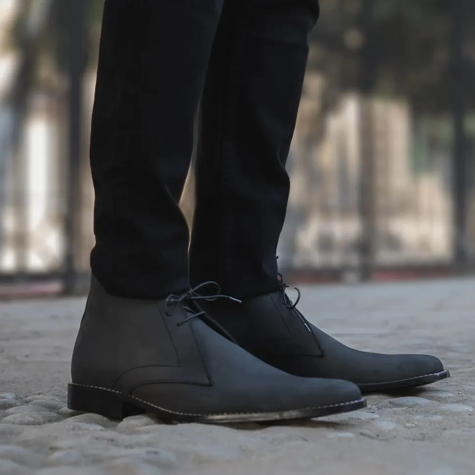 Corry Chukka Black Nubuck Leather Boots