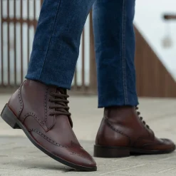 Duster Brogues Derby Brown Burnished Leather Boots - StudGuard