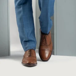 Greyson Brogues Oxford Tan Leather Shoes