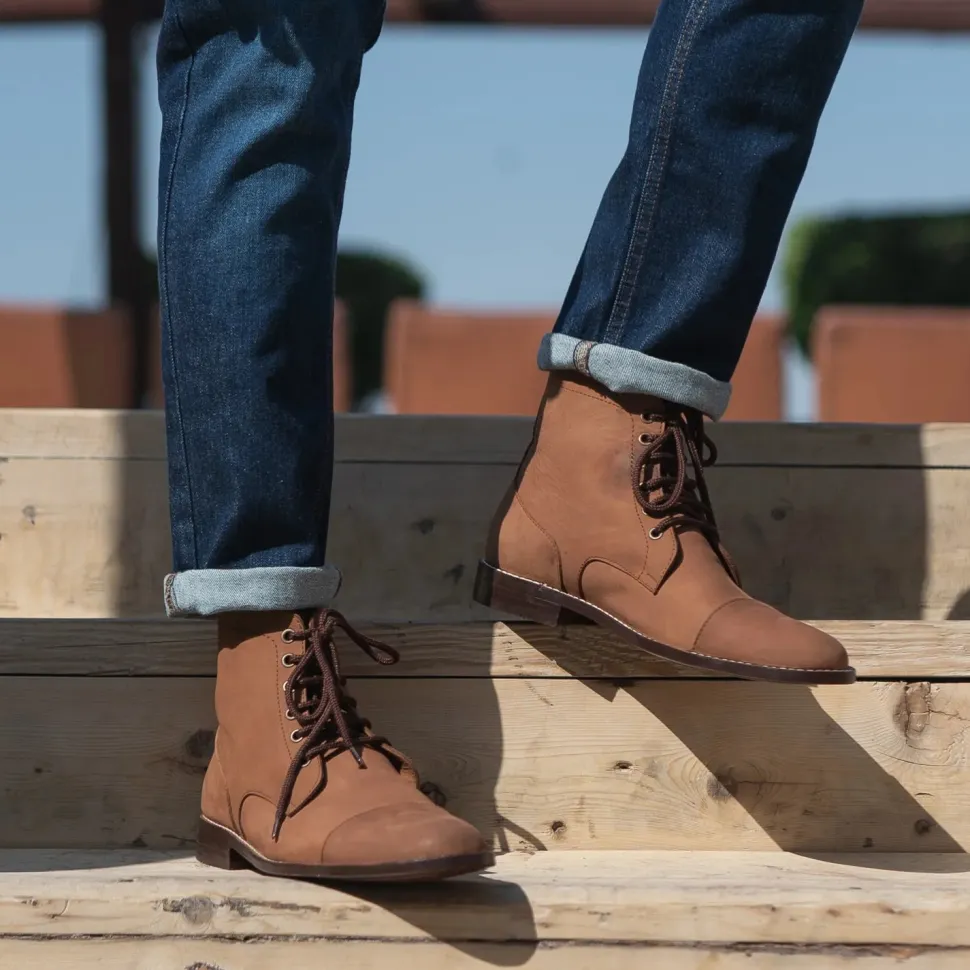 Knight Derby Oil Pull-up Brown Leather Boots