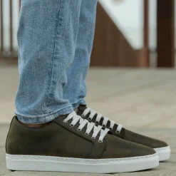 Murphy Low Top Olive Pullup Leather Sneakers