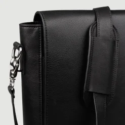 The Carismatico Black Leather Messenger Bag