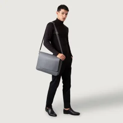 The Carismatico Grey Leather Messenger Bag