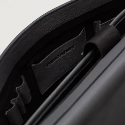 The Carismatico Grey Leather Messenger Bag