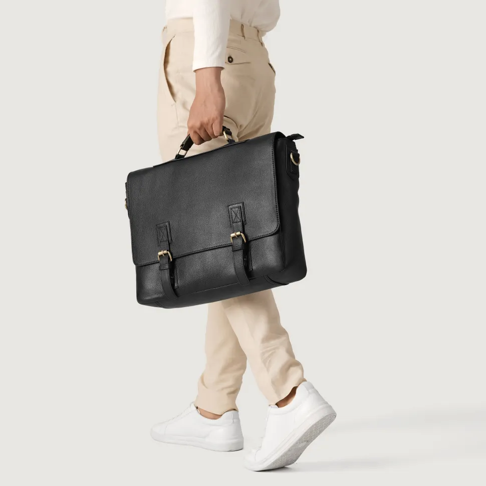 The Cristoph Black Leather Messenger Bag