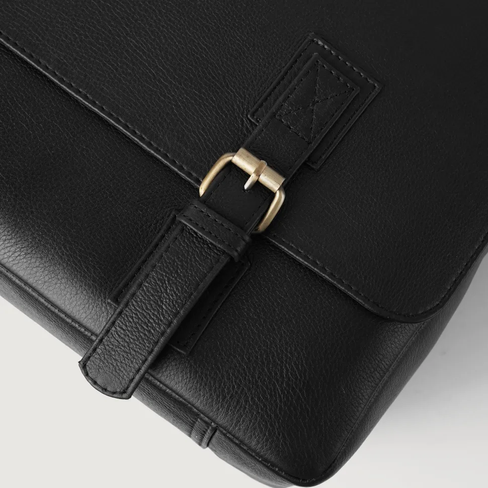 The Cristoph Black Leather Messenger Bag