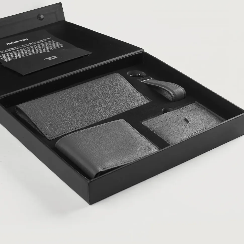 Timeless Taylen Grey Leather Gift Set